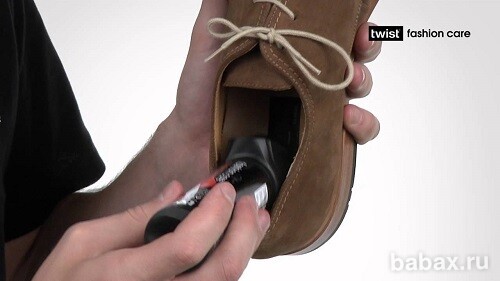 Избавиться от неприятного запаха обуви можно аэрозольным дезодорантом